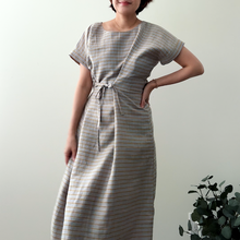 Load image into Gallery viewer, 1/2 Yard Ethereal Grid Linen - Taupe 54" Wide