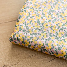 Load image into Gallery viewer, 10 Yard Bolt Sale - 100% Cotton 20C Peach 42" Wide : Dailylike Canada