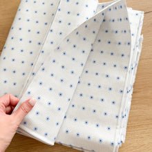 Load image into Gallery viewer, 10 Yard Bolt Sale - 100% Cotton 20C Mini Twinkle 42" Wide : Dailylike Canada