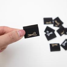 Charger l'image dans la galerie, Fabric Shears Sewing Labels - THE BLACK from Sewing Therapy (10 Labels in each envelope)