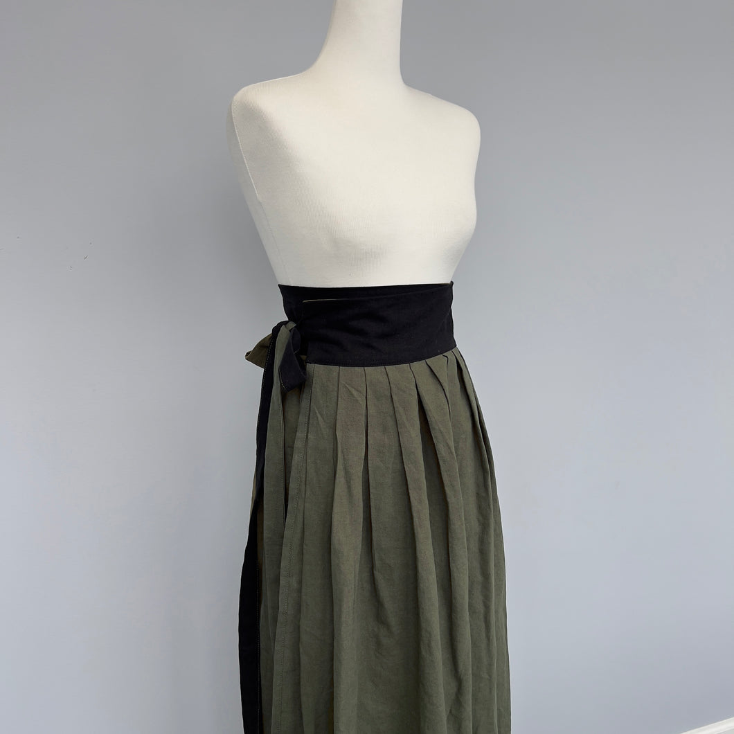 [HANDMADE] Cotton Hanbok Wrap Skirt - Dark Sage & Black