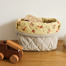 Charger l'image dans la galerie, 10 Yard Bolt Sale - 100% Cotton 20C Joy Fox 42" Wide : Dailylike Canada