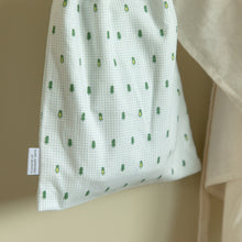 Load image into Gallery viewer, 10 Yard Bolt Sale - 100% Cotton 20C Mini Tree 42" Wide : Dailylike Canada