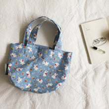 Load image into Gallery viewer, 10 Yard Bolt Sale - 100% Cotton Oxford Little Bunny 60" Wide : Dailylike Canada