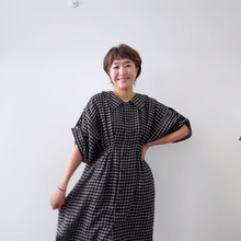 Charger l'image dans la galerie, PDF Faux Collar Shirt and Dress Pattern - Sewing Therapy