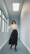 Charger et lire la vidéo dans la visionneuse de la Galerie, PDF Hanbok Wrap Skirt Pattern - Sewing Therapy
