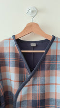 Charger et lire la vidéo dans la visionneuse de la Galerie, PDF Hanbok Shirt and Coat Pattern - Sewing Therapy