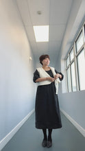 Load and play video in Gallery viewer, 1/2 Yard SS LINEN - Washed Linen Organic Cotton Twill - Black 54" Wide