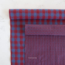 Charger l'image dans la galerie, 1/2 Yard Dobby Hearts Cotton in Royal 54" Wide