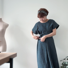 Charger l'image dans la galerie, PDF Tie Dress Pattern - Sewing Therapy