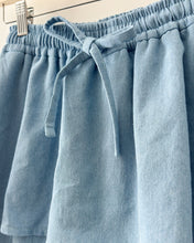 Load image into Gallery viewer, 1/2 Yard 6 Oz DENIM TWILL Cotton 100% - Chambray 66" Wide
