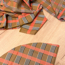 Load image into Gallery viewer, 1/2 Yard Swedish Holiday Carl Weave in Olive 44" Wide
