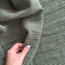 Charger l'image dans la galerie, 1/2 Yard Breezeway Stripe Linen - Verde 54" Wide
