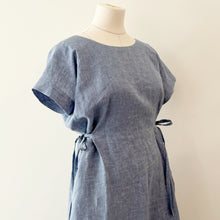 Load image into Gallery viewer, [HANDMADE] Tie Dress - Denim-Like Linen Light Blue XS - L
