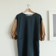 Load image into Gallery viewer, [HANDMADE] Two-Tone Infit Dress - Linen Cotton Twill XL - 3XL
