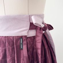 Load image into Gallery viewer, [HANDMADE] Linen Jacquard Hanbok Wrap Skirt - 8 Colours Available
