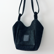 Load image into Gallery viewer, [PATTERN INTRO SALE 25%] PDF Bridge Bag Pattern - Sewing Therapy
