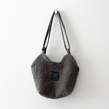 Load image into Gallery viewer, [PATTERN INTRO SALE 25%] PDF Bridge Bag Pattern - Sewing Therapy
