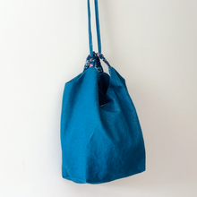 Load image into Gallery viewer, [PATTERN INTRO SALE 25%] PDF Bridge Bag Pattern - Sewing Therapy
