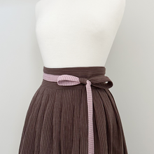 Load image into Gallery viewer, [CUSTOM] Two-Tone Hanbok Wrap Skirt
