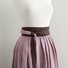 Load image into Gallery viewer, [CUSTOM] Two-Tone Hanbok Wrap Skirt
