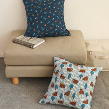 Load image into Gallery viewer, 10 Yard Bolt Sale - 100% Cotton 20C Lazy Bear 42" Wide : Dailylike Canada
