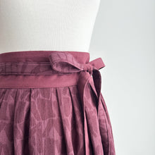 Load image into Gallery viewer, [HANDMADE] Linen Jacquard Hanbok Wrap Skirt - 8 Colours Available
