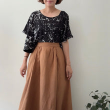 Load image into Gallery viewer, PDF Ele Skirt Pattern - Sewing Therapy
