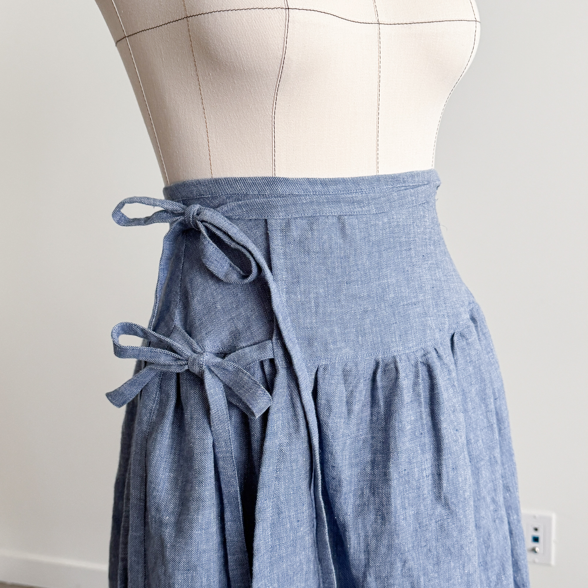 HANDMADE] Denim-Like Linen La Ciotat Wrap Skirt - 2 Colours XS