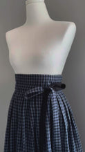 Load and play video in Gallery viewer, [HANDMADE] Double Gauze Hanbok Wrap Skirt - Midnight Navy Gingham
