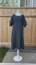 Load and play video in Gallery viewer, [HANDMADE] Tie Dress - Double Gauze in Midnight Gingham XS - L
