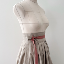 Load image into Gallery viewer, [CUSTOM] Two-Tone Hanbok Wrap Skirt
