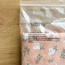 Load image into Gallery viewer, 10 Yard Bolt Sale - 100% Cotton 20C Vintage Rose 42" Wide : Dailylike Canada
