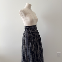 Load image into Gallery viewer, [HANDMADE] Double Gauze Hanbok Wrap Skirt - Black Windowpane
